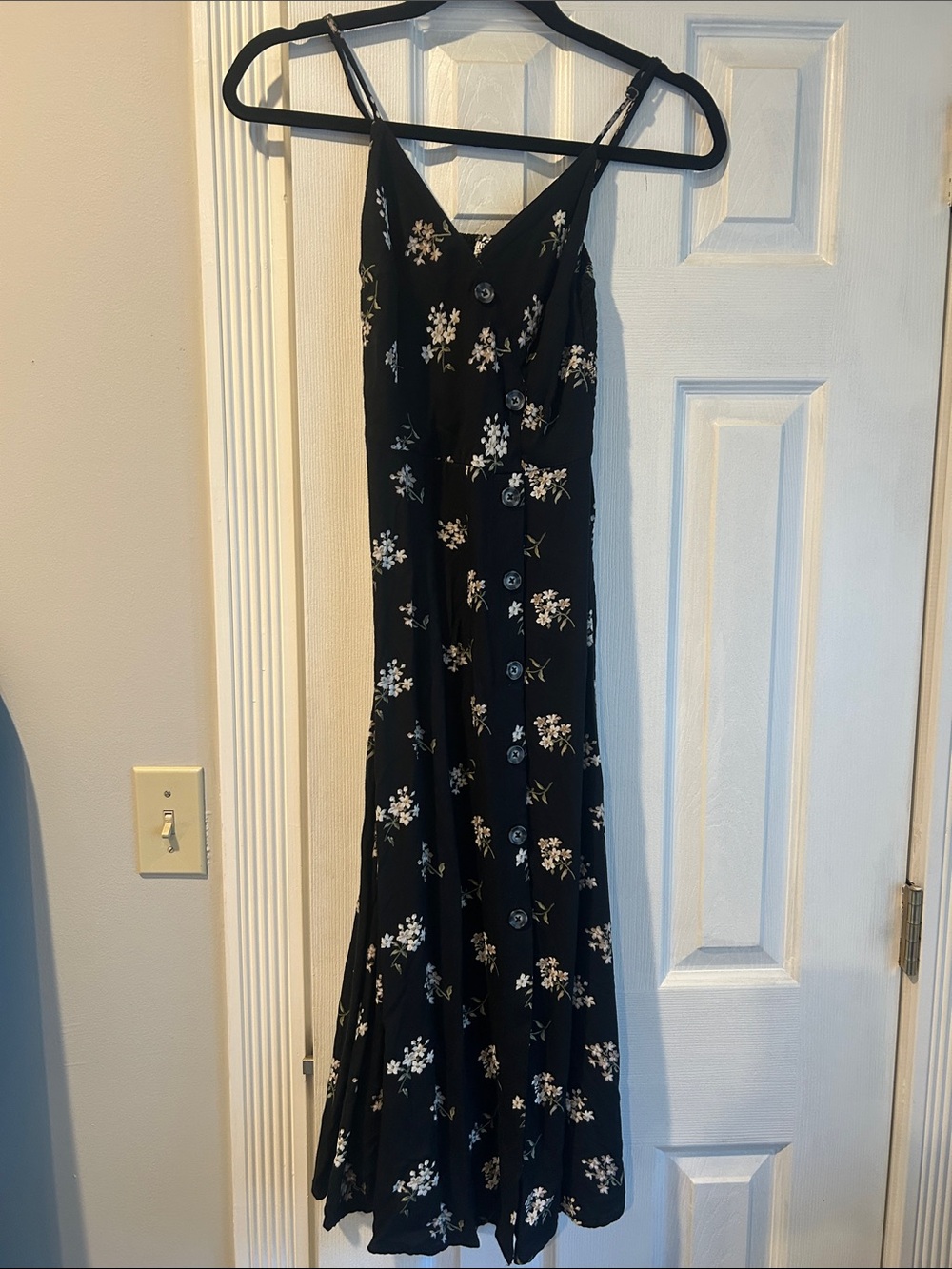 Hollister Black Midi Slip Dress with White Floral Print XS